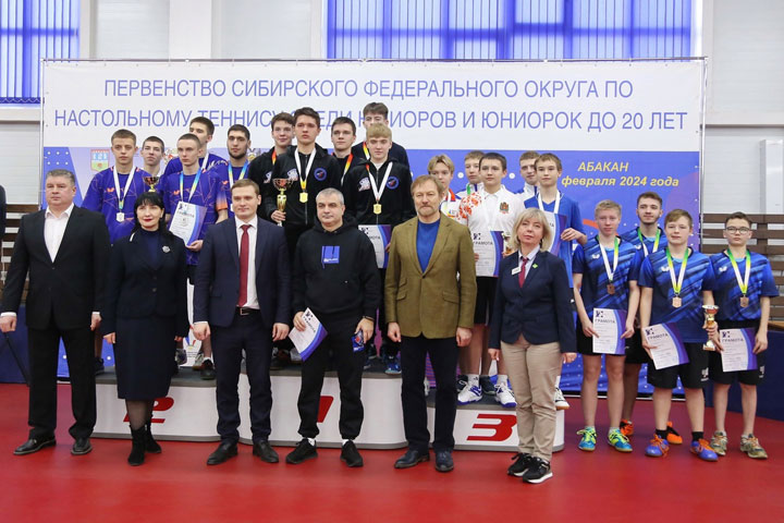 Теннисисты из Хакасии завоевали медали первенства СФО