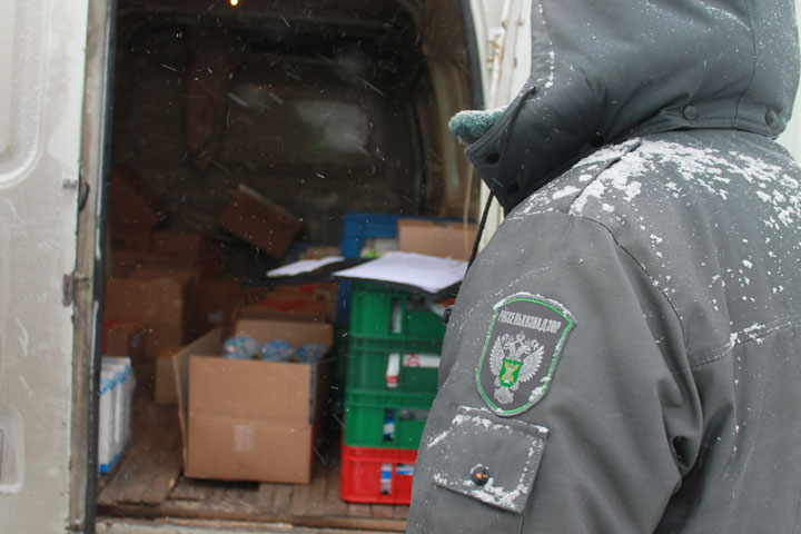 В Абакан на продажу везли молочную продукцию без документов