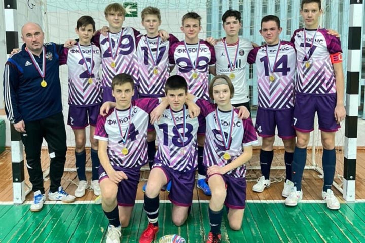 Саяногорская команда победила на первенстве Хакасии по мини-футболу