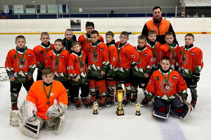 Хоккейный клуб «Металлург» поборолся за «Кубок мира» 