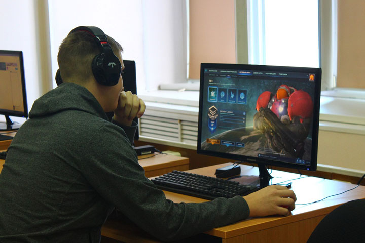 Студенты Хакасии будут соревноваться в киберспортивной лиге