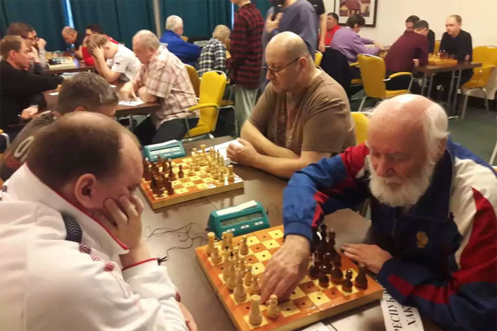 На Чемпионат России по шахматам отправились спортсмены спортшколы «Ирбис»