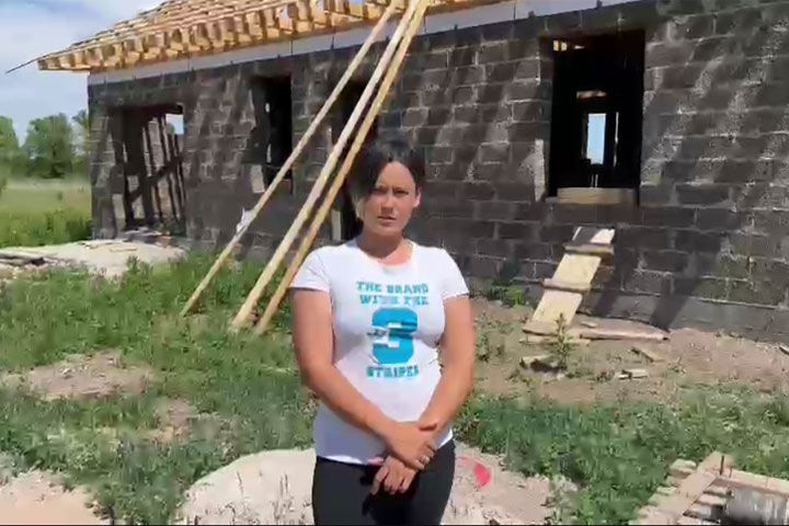 Жительница Хакасии обратилась к президенту, чтобы получить свое жилье