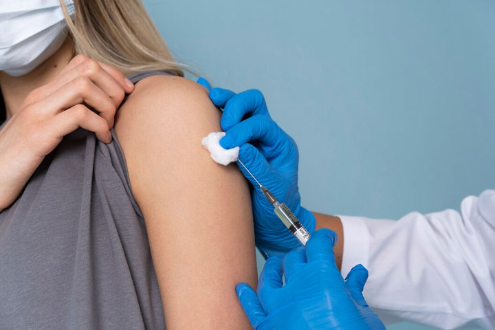 В Абакане открыли еще один мобильный пункт вакцинации