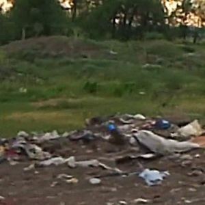 Зачем глава сельсовета в Хакасии пытается закопать свалку