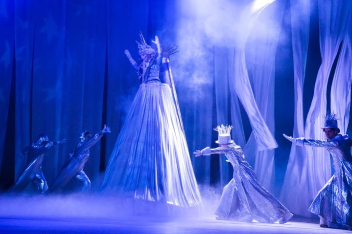 Театр Лермонтова в Хакасии пригласил юных зрителей на праздник