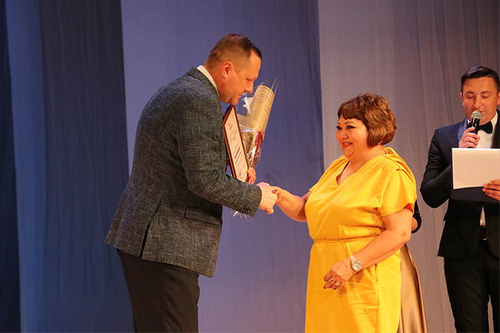 В Хакасии наградили медицинских работников