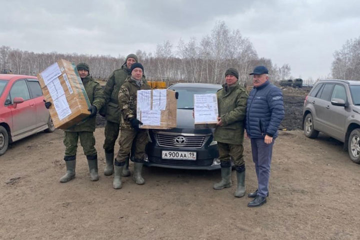 Сергей Ромашов передал мобилизованным в Омске партию медикаментов 