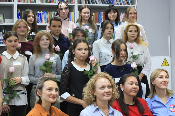 Юных леди из Хакасии пригласили на необычные занятия