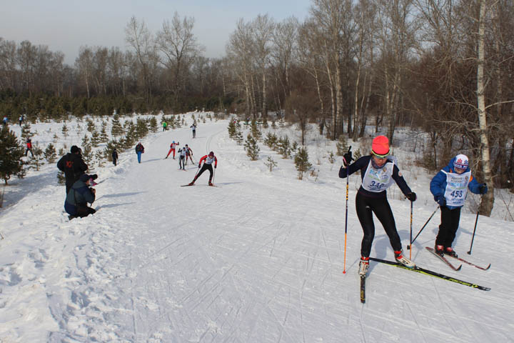Глава Абакана принял участие в юбилейной гонке «Лыжня России – 2022»