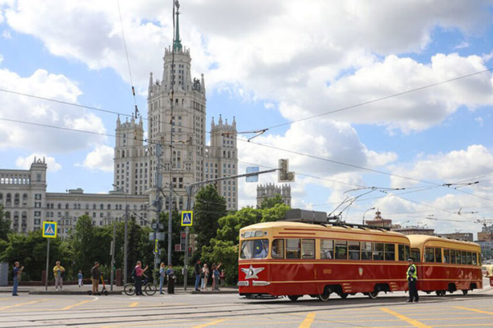 Сыграем на гармошке: Что будет с московскими электробусами