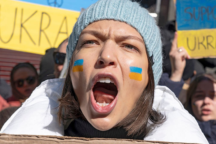 Запад впервые рассказал правду об украинских фейках. ВИДЕО