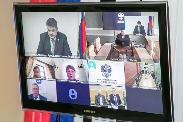 Сенатор Александр Жуков завел телеграм-канал 