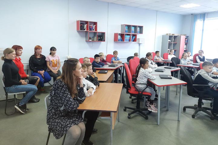 Усть-Абаканские Центры цифровой образовательной среды открывают свои двери для гостей