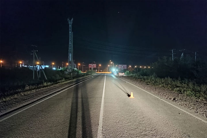 В Хакасии сбили пешехода, который сидел на дороге