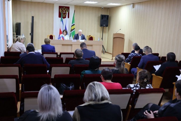 Депутаты Алтайского района приняли бюджет на 2024 год