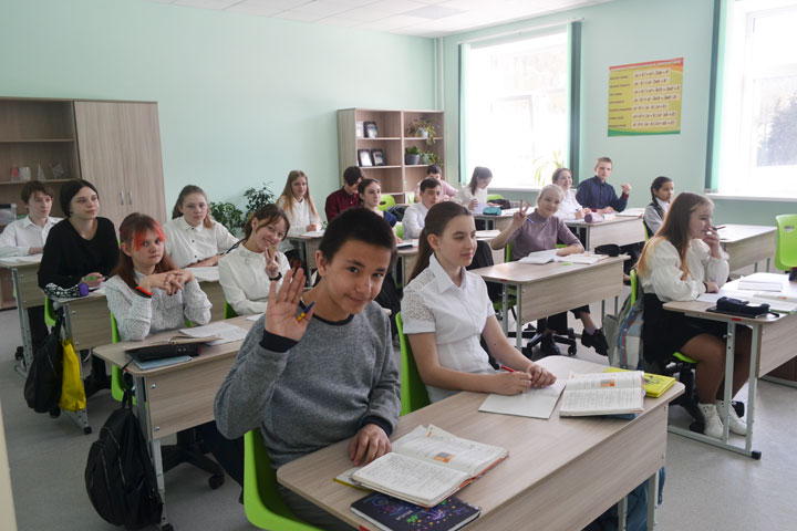Нацпроект «Образование»: в Хакасии в новой школе прошли первые уроки