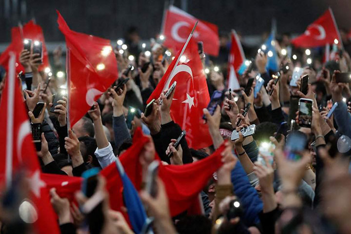 День выбора: Эрдоган остался на посту президента Турции на третий срок