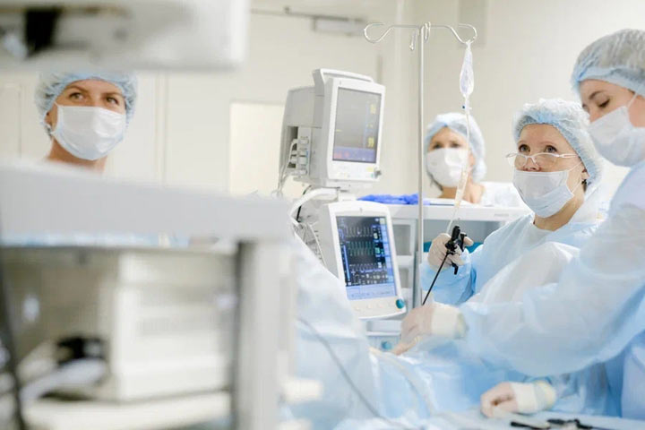 Операции по полису ОМС в медицинском клиническом центре «Медика» в Новокузнецке
