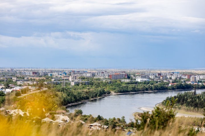 Город Саяногорск в Хакасии на пороге перемен