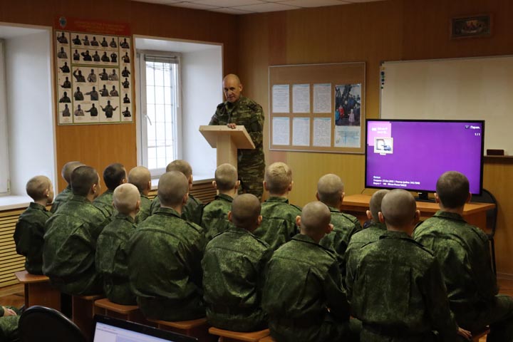 Отдел специального назначения «Омега» УФСИН по Хакасии провел День открытых дверей