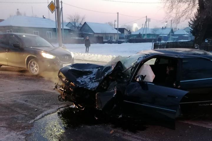 На улице Маршала Жукова в Абакане произошло ДТП