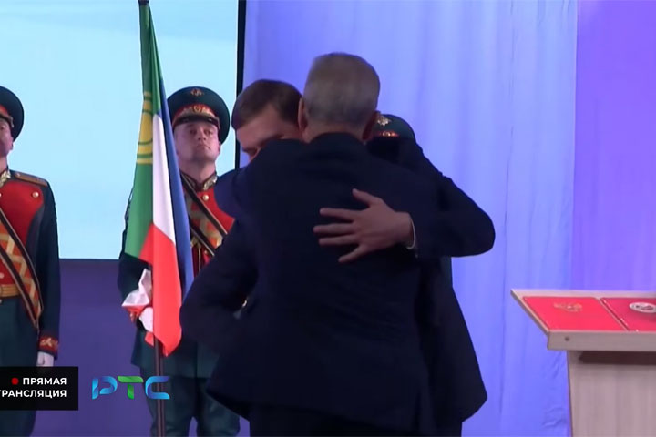 Сергей Сокол все-таки посетил инаугурацию главы Хакасии 