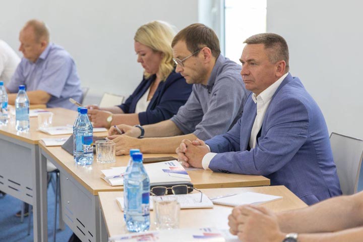 Стратегическая сессия по энергетике в Хакасии: Нерешаемых проблем нет