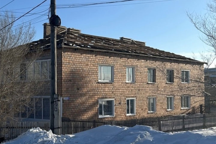Капремонт крыш провели в многоквартирных домах поселка Копьево