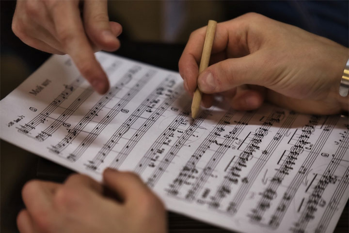 Исполнители России смогут поработать с традиционной музыкой хакасского народа