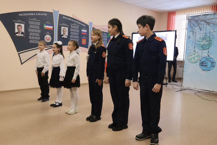 Для обновленной абаканской школы скульптура девочки-балерины стала символом    