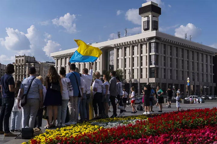 «Придется исчезнуть». Запад подталкивает Зеленского к непростому решению