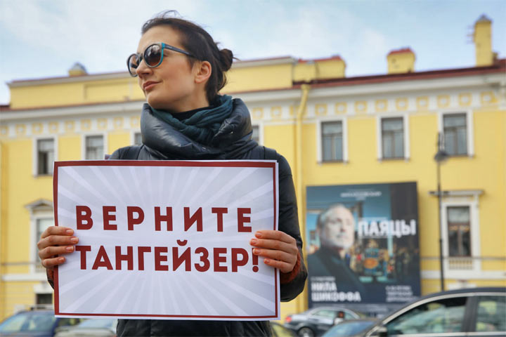 Культурные «оскары» в спину: Кому утекают деньги мимо защитников России