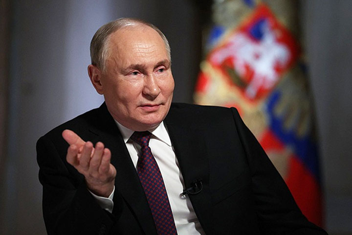 Мастер-класс и две «изюминки» Путина. Россия заявила претензию почти на всю Украину