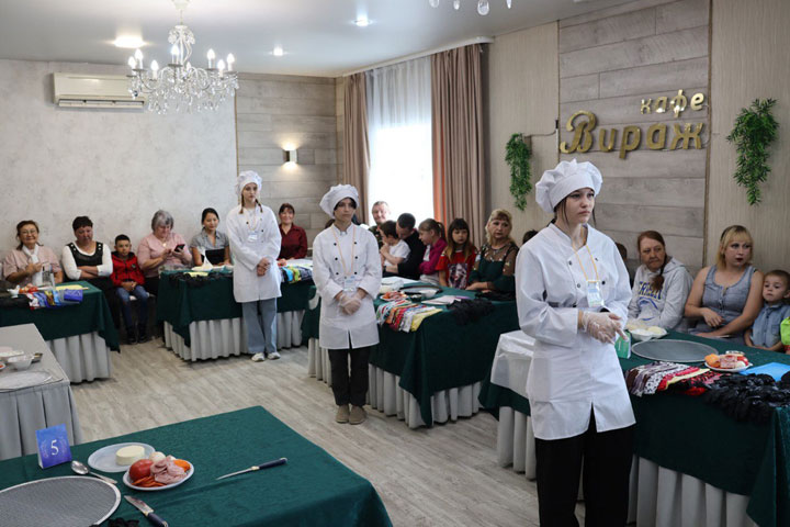 В Алтайском районе провели нестандартный кулинарный мастер-класс