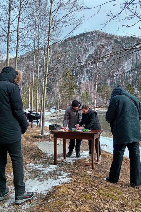 Телеканал &laquo;Пятница&raquo; снова попробовал Хакасию на вкус