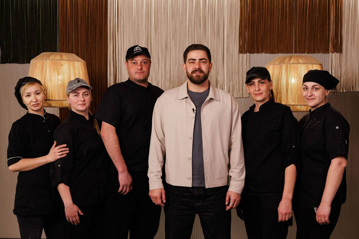 Телеканал &laquo;Пятница&raquo; снова попробовал Хакасию на вкус