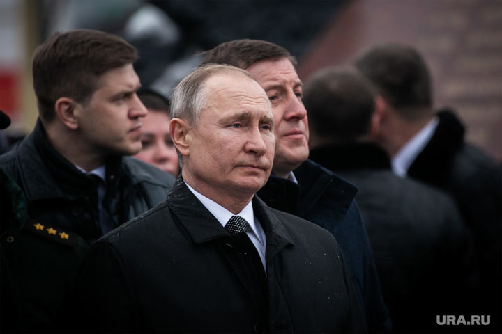 Путин принял участие в шествии «Бессмертного полка». ВИДЕО