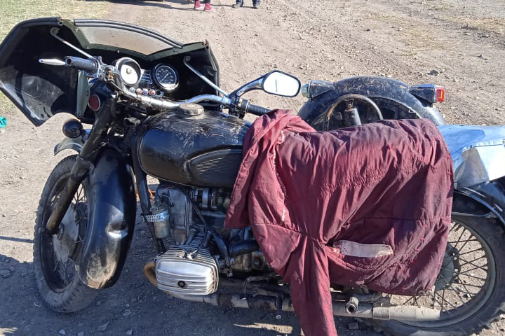 В Хакасии разбился мотоциклист