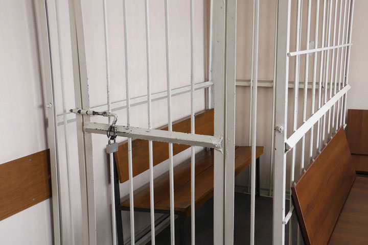 В Хакасии будут судить участников ОПГ, которые торговали наркотиками 