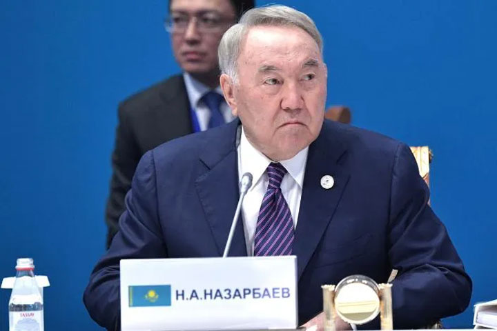 «Назарбаев ушел в мир иной»: Сатановский раскрыл причину хаоса в Казахстане