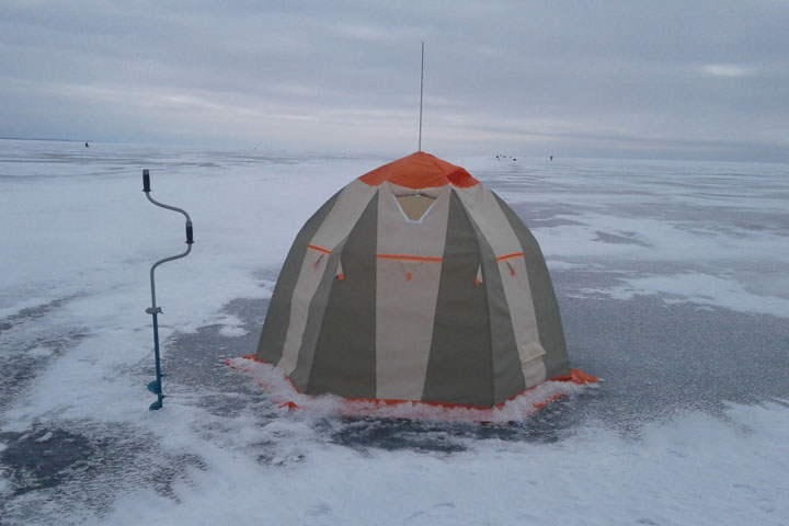 На водохранилище найдена палатка с погибшими рыбаками из Минусинска  