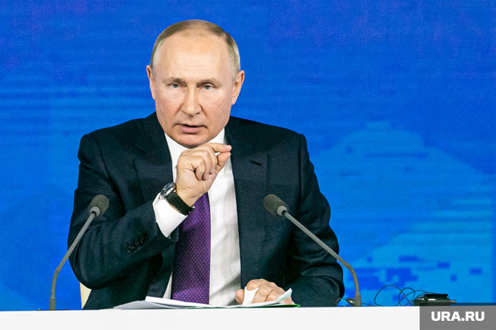 Путин поручил не допускать роста цен на стройматериалы