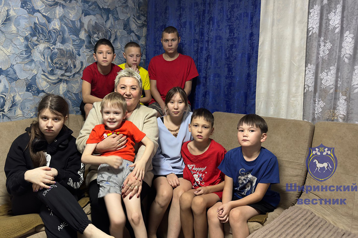 Мама 24 детей из Шира: В семье нет места осуждению и злости