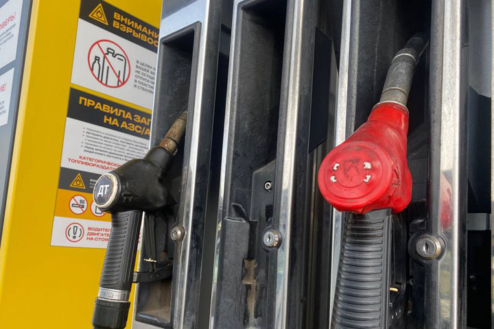 В Хакасии произошло самое заметное изменение цены на бензин в стране 