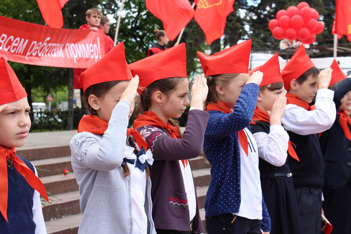 Торжественная линейка пионеров состоится в Хакасии  