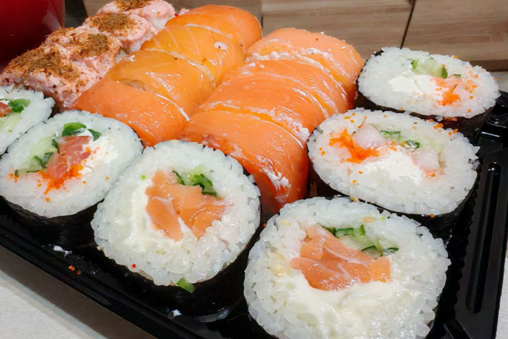 Как выбрать правильные суши и роллы, чтобы не отравиться 
