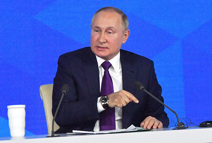 Стальное решение: Путин диктует олигархам новые правила игры