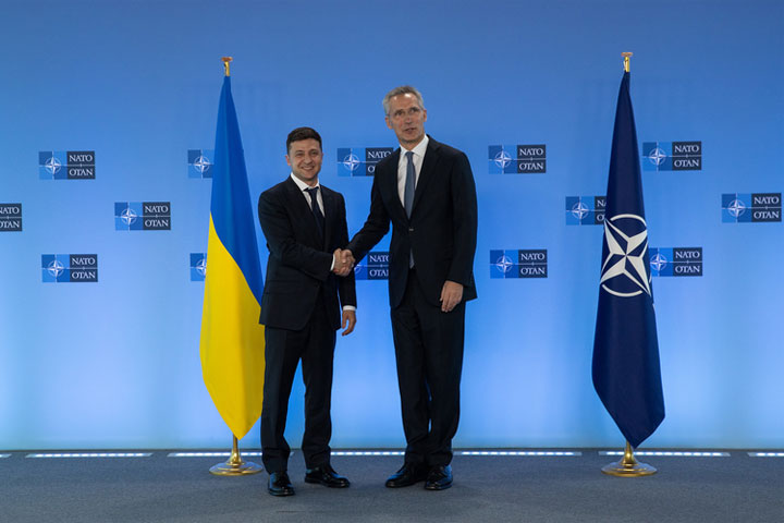 Дания и Нидерланды выступили против вступления Украины в НАТО