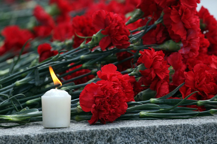 В Саяногорске скоропостижно скончалась мать сына-героя